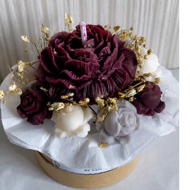 Vela Aromática em Formato de Buquê de Flores | Artesanal | Decorativa | Presente Criativo