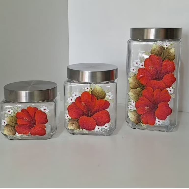 Potes decorados, kit de potes, pintura em vidro, decoração de cozinha, pote artesanal, presente criativo.