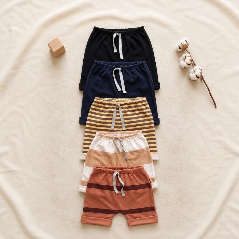 ​Kit 2 Shorts Bermuda saruel Infantil Menino Bebê Algodão 0 a 12 Meses