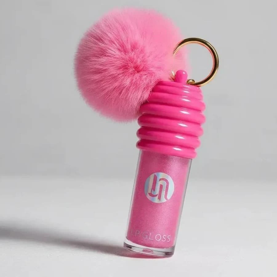 💖✨ Lip Gloss com Chaveiro Pompom – Brilho Radiante & Hidratação Lua e Neve