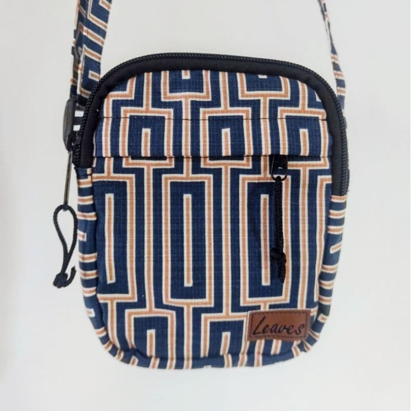 Bolsa de Ombro Shoulder Bag Estampado Geométrico Azul