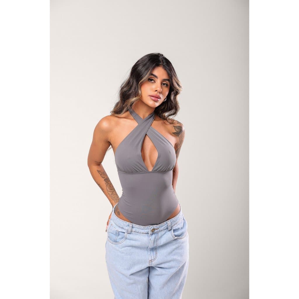 CroquiChic Body Sensual Multiformas Decote Profundo – Must Have