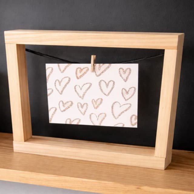 Quadro decorativo corda porta retrato estilo varal com 1 prendedores 23x16CM pinus madeira porta fotos presente  afetivo