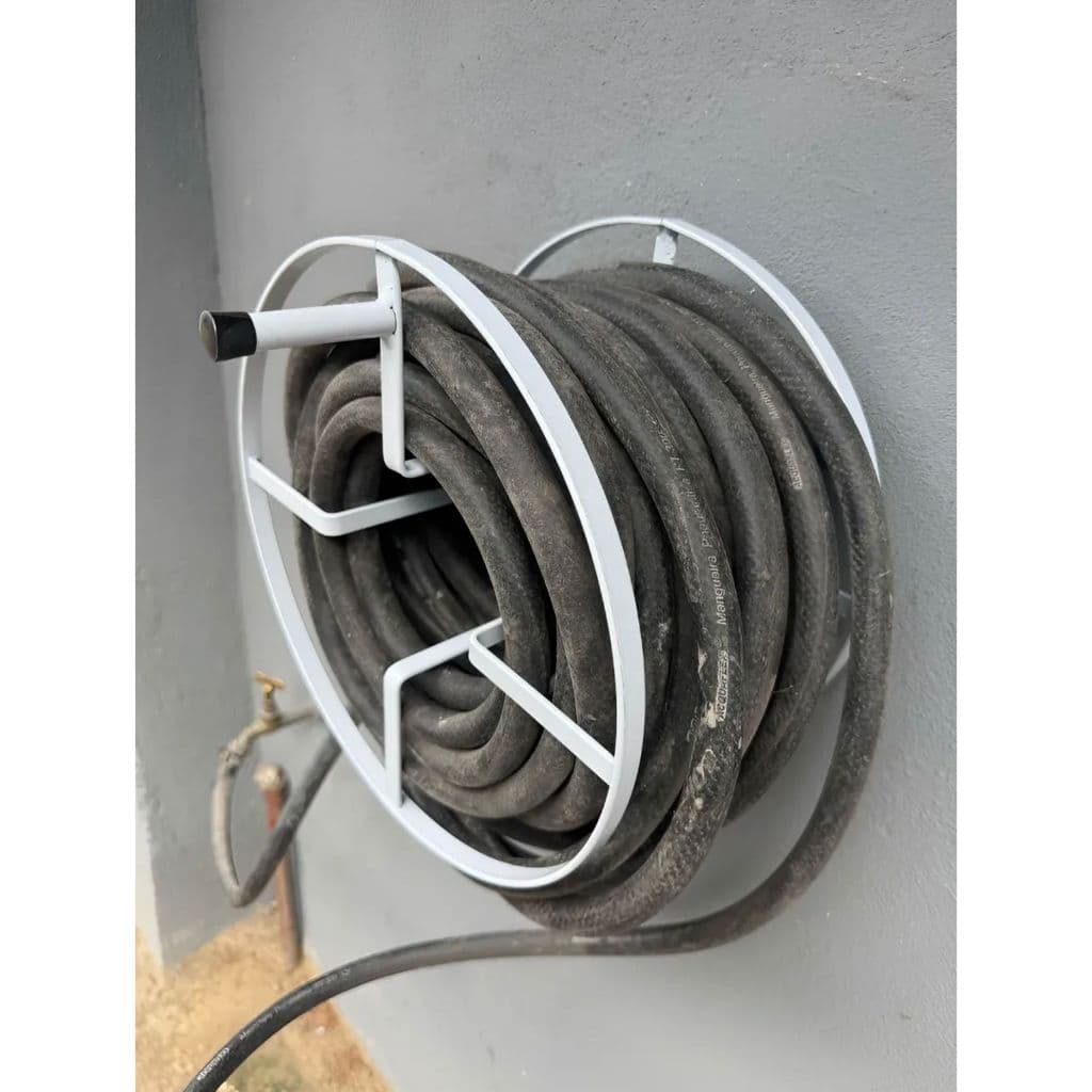 SUPORTE  DE ENROLADOR MANGUEIRA 30 METROS
