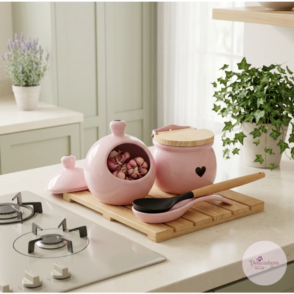 Kit Cozinha - com Saleiro / Porta Alho /  Descanso de Colher - 2, 3 ou 4 Itens - Cores a sua escolha