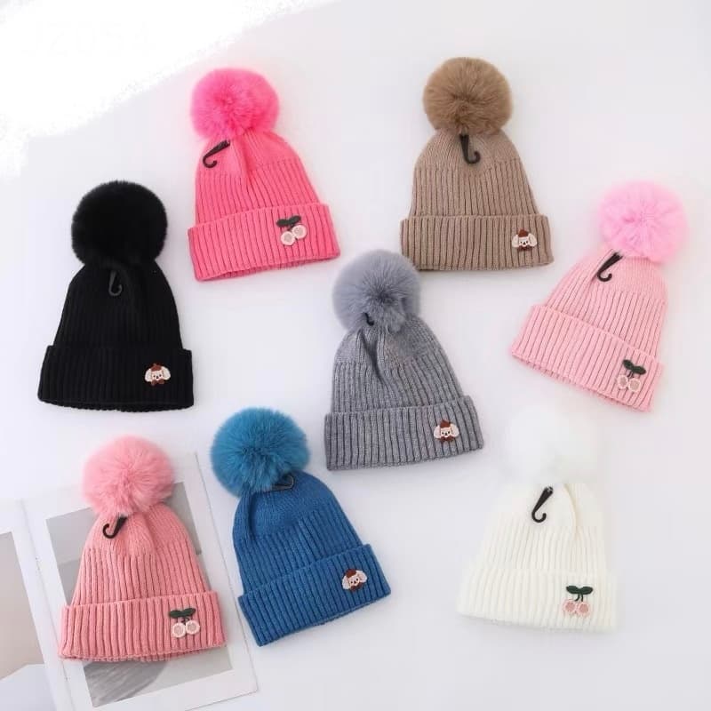 Gorros de tricô fofos e adoráveis ​​para o outono e inverno.