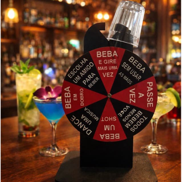 Roleta de Bebidas com Copo Shot