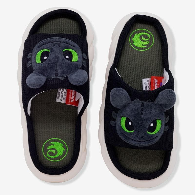 Pantufa Nuvem Fúria Da Noite/ Banguela - Como Treinar Seu Dragão - Zona Criativa