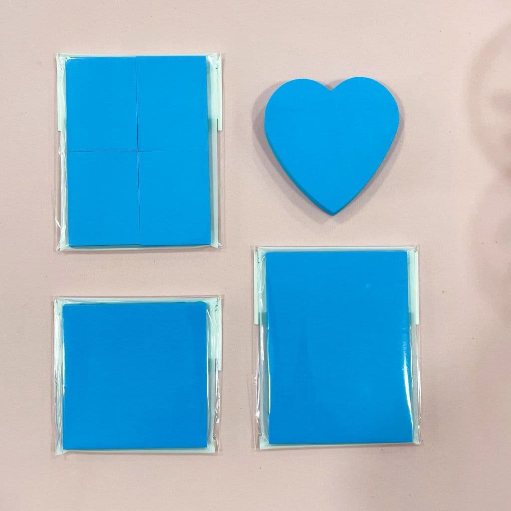 KIT Bloco adesivo Postit vários formatos 4 unidades de uma cor SORTIDOS