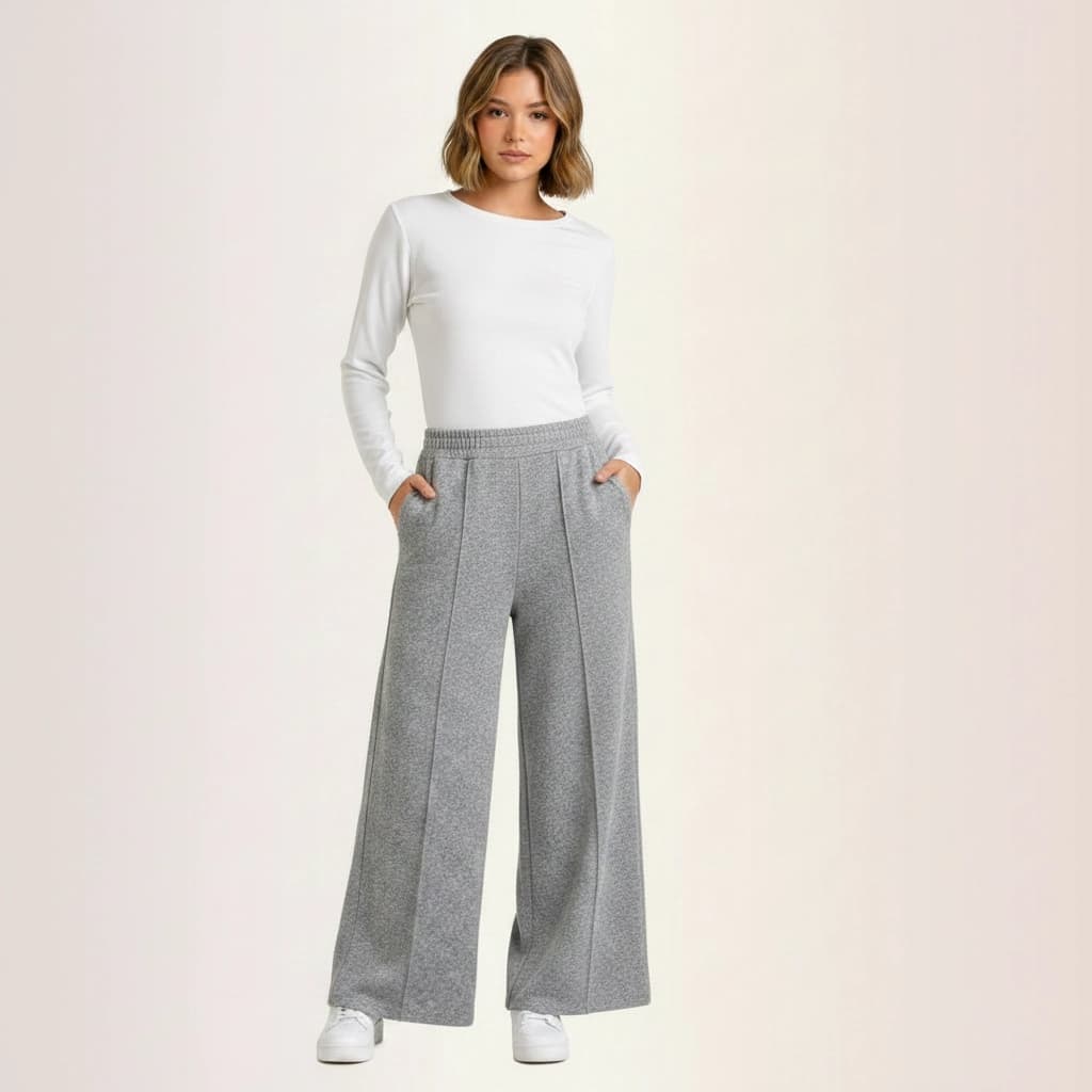 Calça Pantalona Moletom Lanzinha com Elástico na Cintura e Bolsos Funcionais