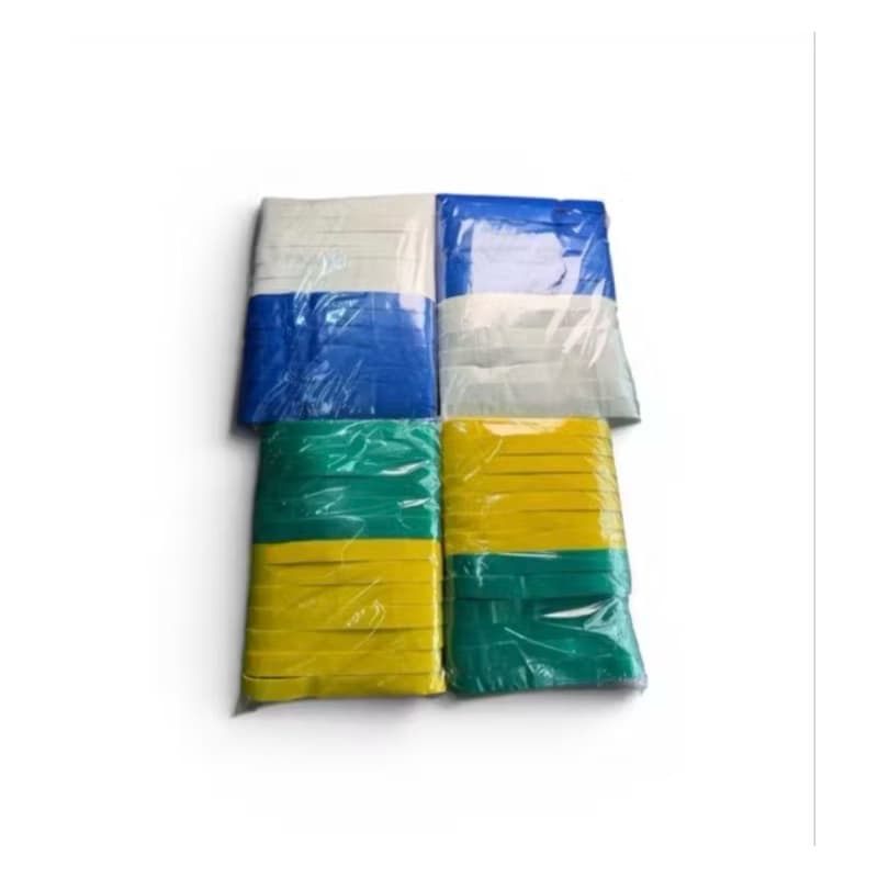 Fitas para enfeitar as ruas ,pct com 1 kg - no pacote vem 500 grs de cada cor ,verde e amarela ou pct azul e branco.