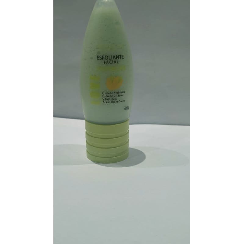 Esfoliante facial pistache Max love 60g
