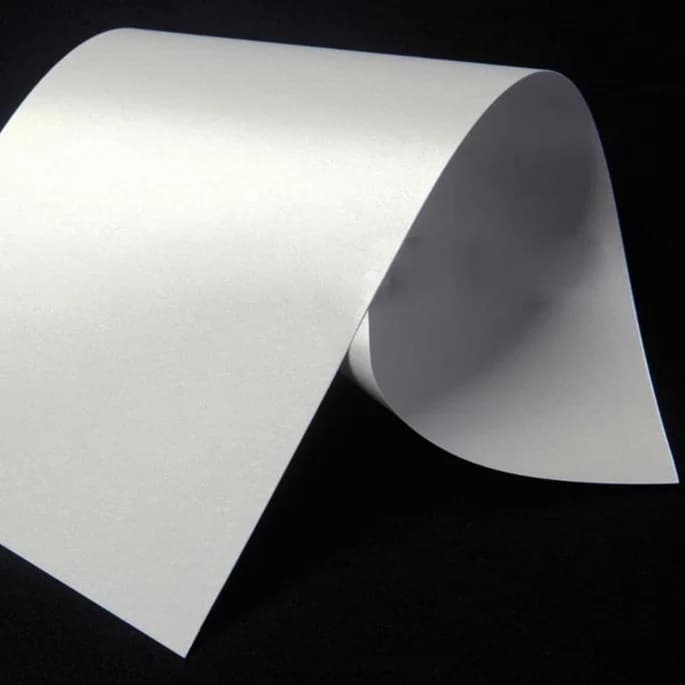 Papel Color Plus Aspen 120g / 66x96 / 3 Unid