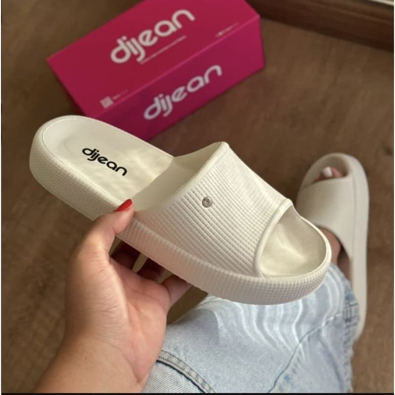Chinelo Slide Rasteira Dijean Ortopédica Confortável Com ponto de luz Impermeável Leve Anatômica Massageador Lançamento