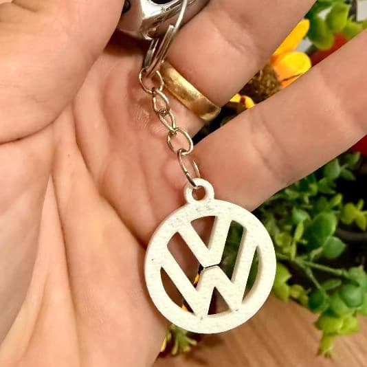 Chaveiro Símbolo Volkswagen – Estilo, Identidade e Paixão por Carros