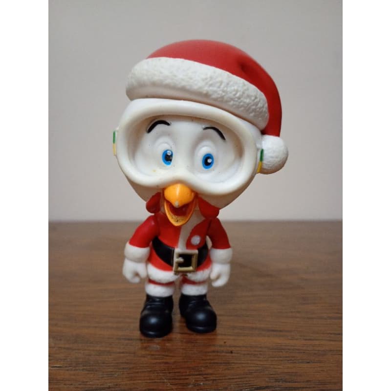 boneco mascote Lek Trek da Sadia colecionável natalino de papai noel
