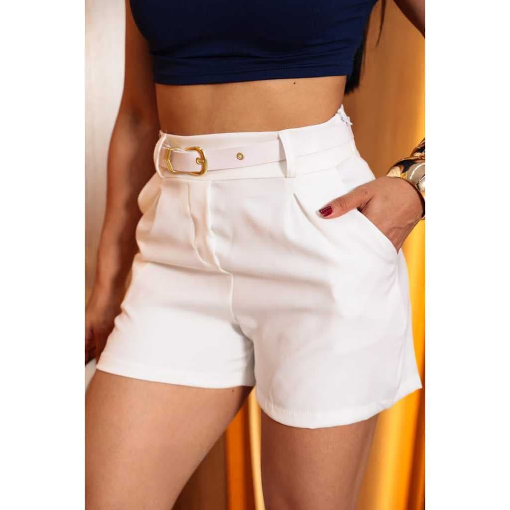Short alfaiataria premium com zipper lateral e cinto incluso.