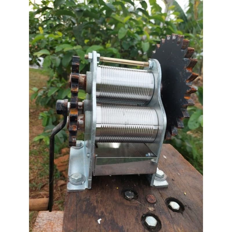 Moedor de Cana Engenho em Alumínio Manual Resistente para Caldo de Cana