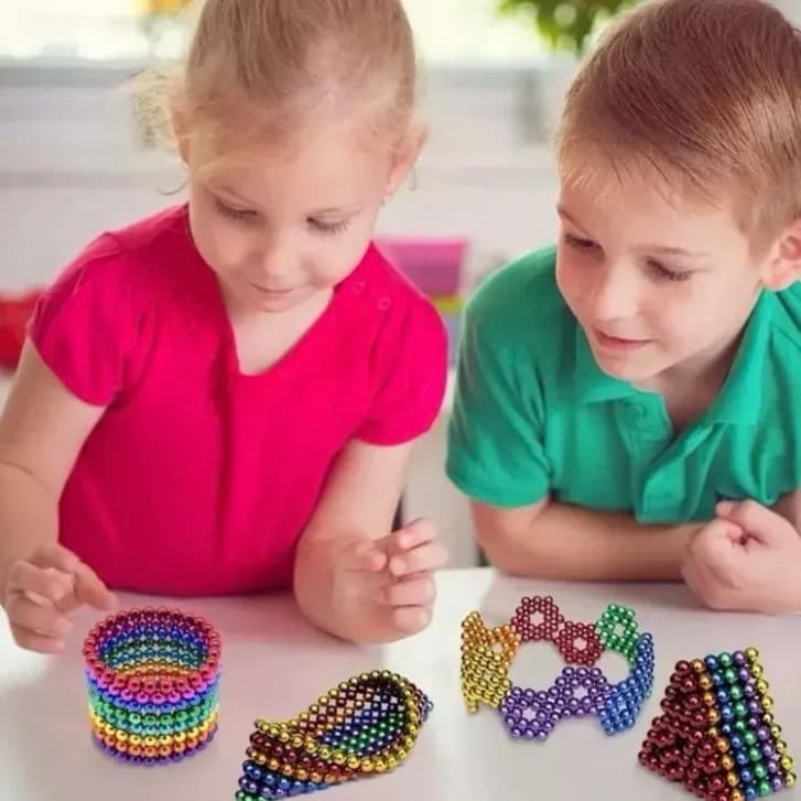 Neocubo Magnético Colorido Brinquedo Crianças e Adultos com 216 Esferas de  5mm