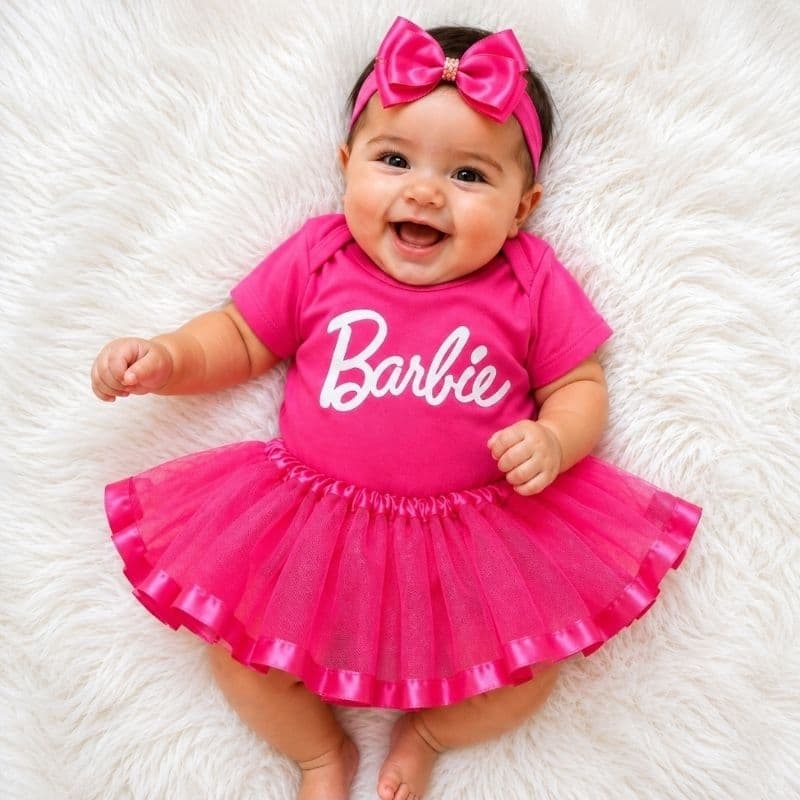 Body Bebê Barbie Barbi Com Saia e Laço Fantasia Mesversário Ensaio Fotográfico Promoção Bory