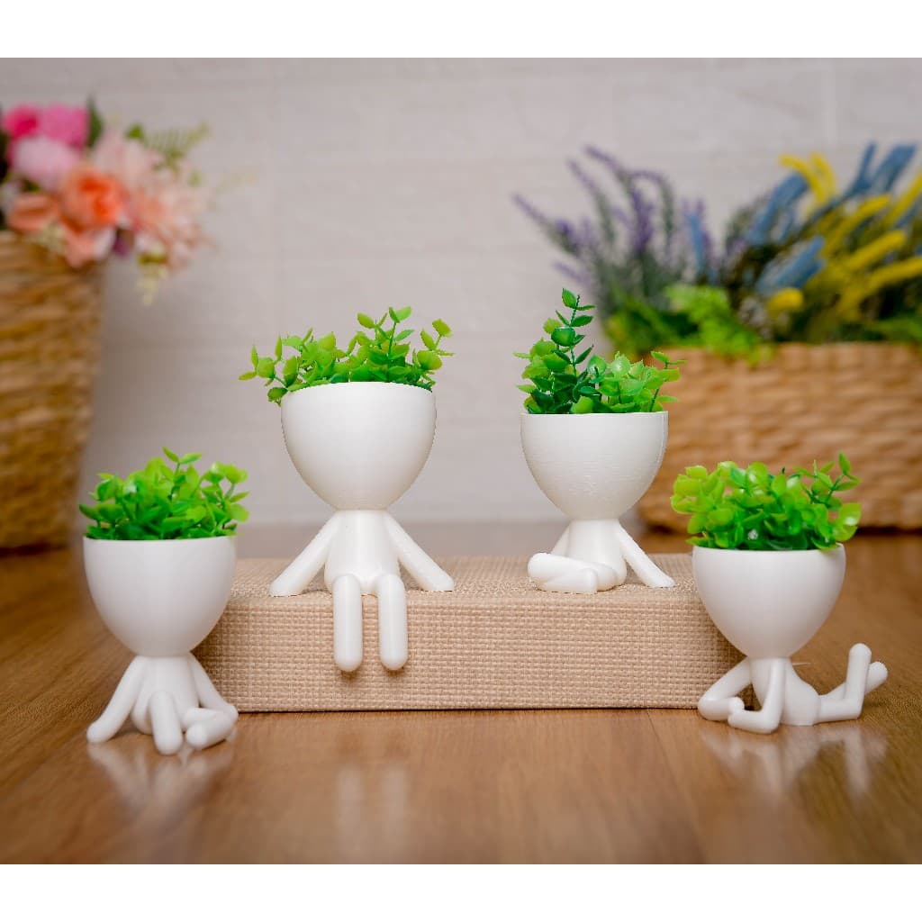 Kit 4 MINI Vasinhos com flores Bob Robert para Decoração vasinhos de 6 cm de altura bem pequenos
