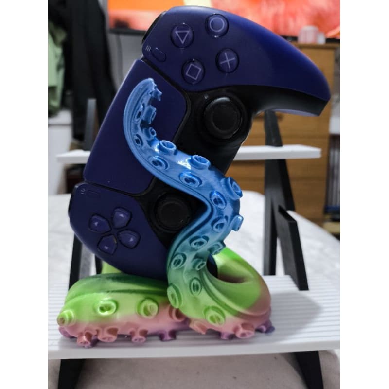 Suporte para Controle PS5 - Design Tentáculo.