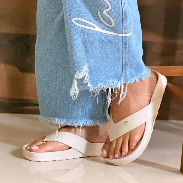 Chinelo Sandália Macia De Dedo Confortável