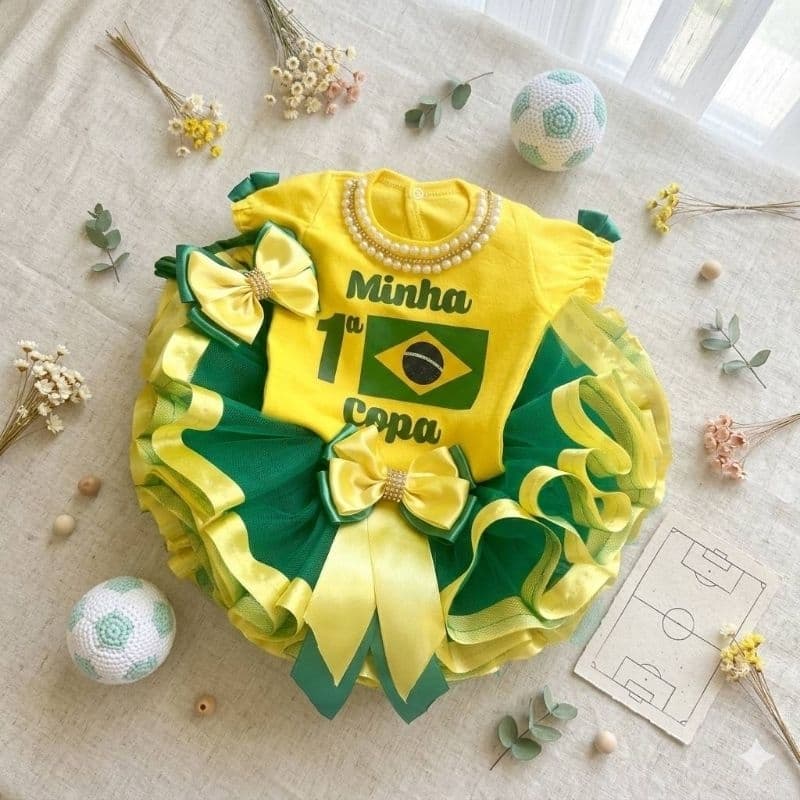 Body Infantil Copa do Mundo Brasil + Saia Tutu Luxo Verde e Amarelo com Laço Conjunto Bebê Torcedora