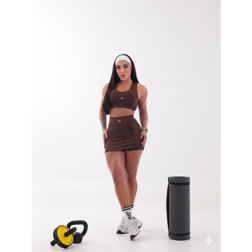 Conjunto Academia Marrom Short Saia e Top Fitness Ajusta No Corpo Cintura Alta
