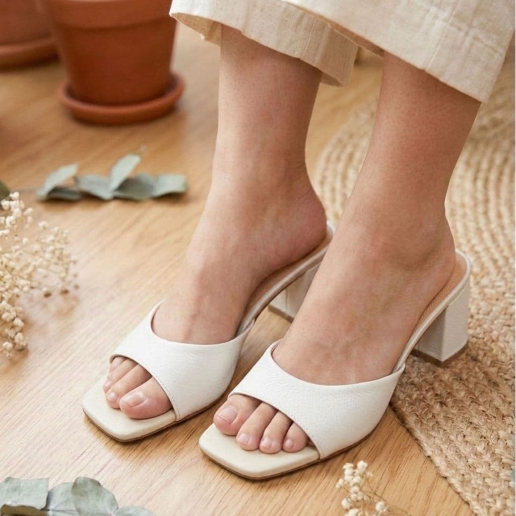 Sandalia Feminina Tamanco Salto Medio Grosso Bico Quadrado Confortavel Casual Luxo 33 ao 40