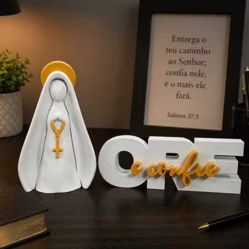 Kit Religioso Nossa Senhora com Terço + Frase Decorativa Ore e confie