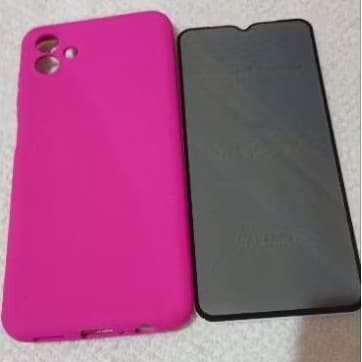 Kit Capinha de Silicone Samsung Galaxy A04+Película de Privacidade.