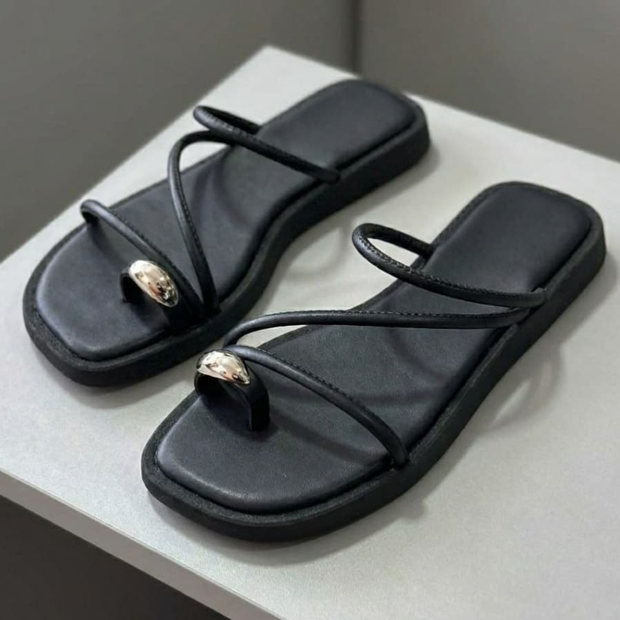 Sandália rasteirinha feminina flat casual premium detalhe metalizado meia lua leveza e conforto