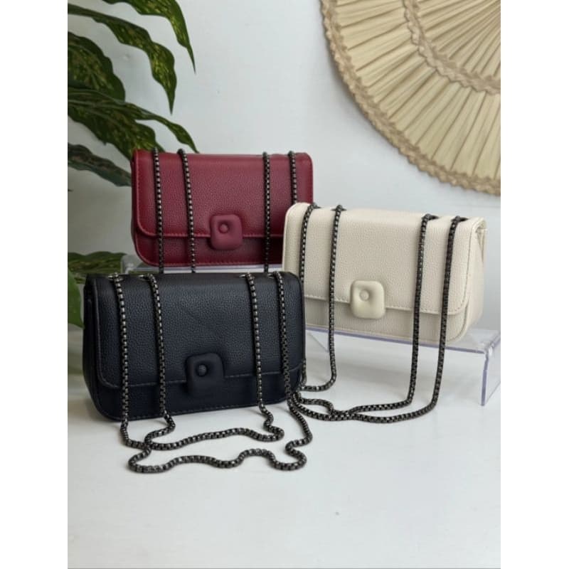 Bolsa Pequena com Alça Dupla de Corrente Olivia Vermelho