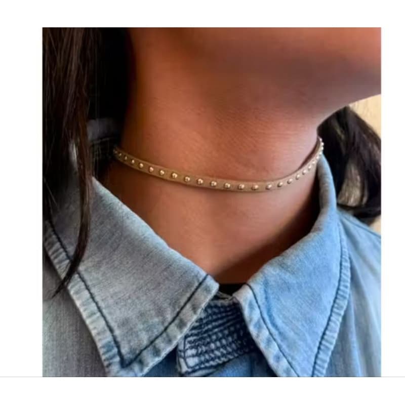 Choker Gargantilha Colar Cordão Courinho Camurça Preto,Nude,Marrom com Tachinhas Vintage Western Country