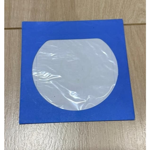 Capa de CD, DVD, em papel, bazar, brechó, desapego, desapegando, azul, garimpo, sebo