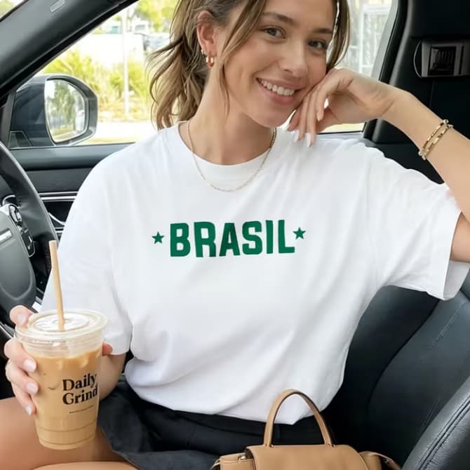 Camiseta Feminina Algodao Brasileira Torcida Brazil Minimalista Delicada Estilosa Tendencia Jogo