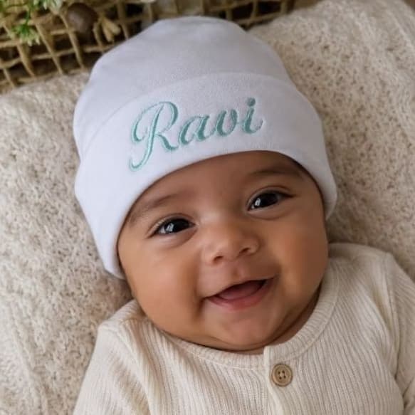 Touca bebê Personalizada bordada/ em algodão/Touca RN bordada menino, menina