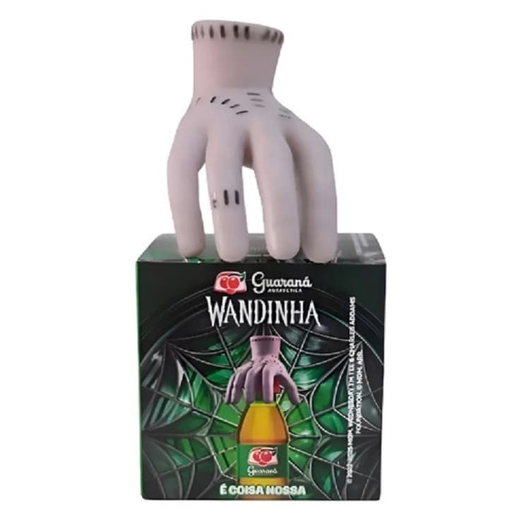 Mãozinha Wandinha Addams Guaraná Antártica Netflix
