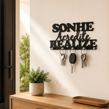 Porta Chaves Decorativo em MDF 20x11cm Sonhe Acredite Realize Organizador de Chaves com Fita Dupla Face Fácil Instalação