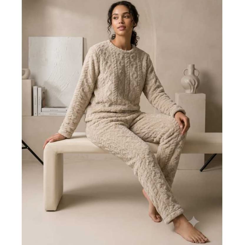 Conjunto Pijama Feminino Fleece Inverno Peludino Quentinho Pijama Unisex  Pijama Própio  Para o frio