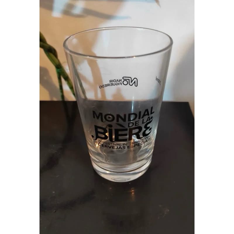 Copo de cerveja do evento anual - MUNDIAL de La Bierè - 2018 - usado
