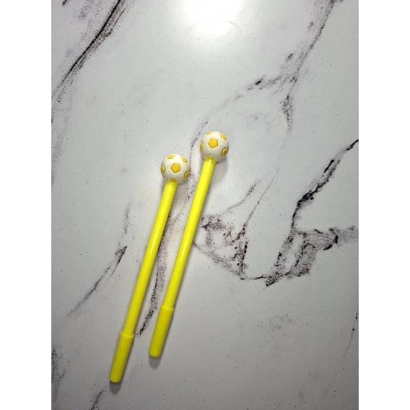 Caneta Gel Futebol Amarela 0,5mm | Caneta Preta Ponta Fina | Material Escolar | Escrita Macia | Presente Criativo