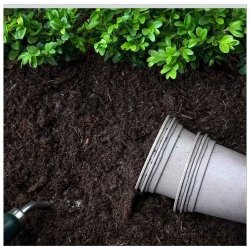 Terra Vegetal orgânica p/jardins,vasos,plantas e sementes em geral pacote 2,5 kilos, Sem cheiro,ideal p/casa e apts.