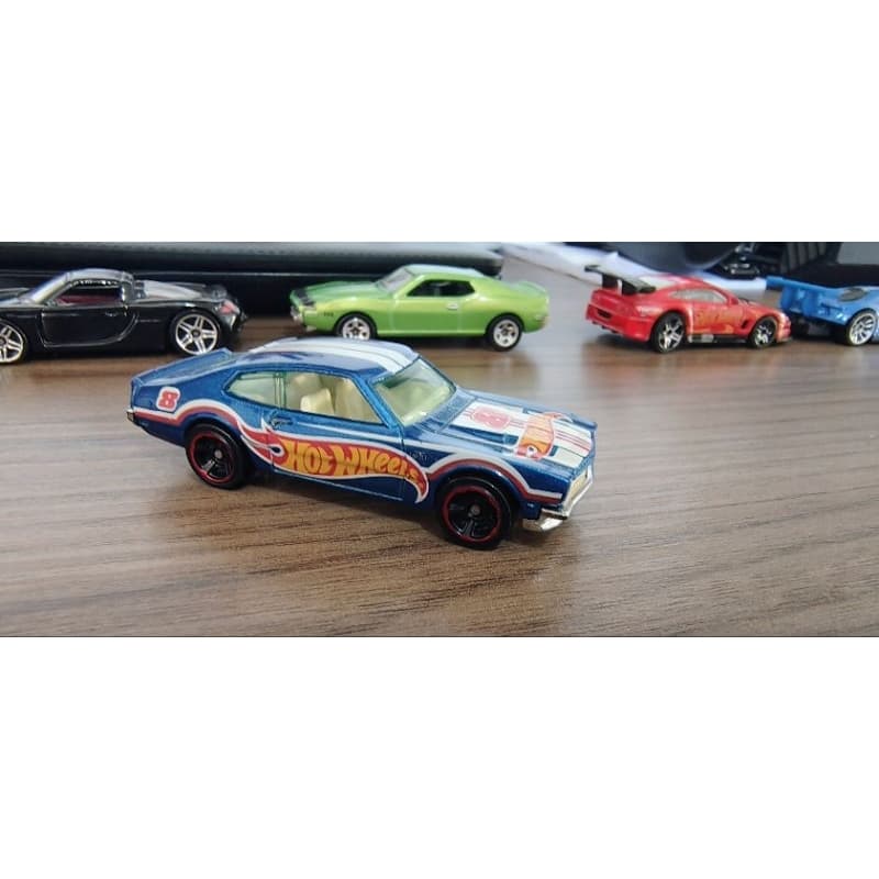 Hot Wheels Ford GT / Maverick grabber