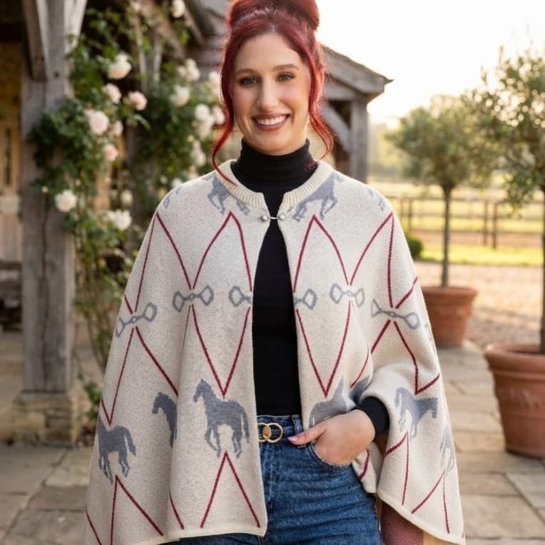 Capa Poncho Feminino Cavalo Campeiro Pala Gaúcho de Tricot Lã Inverno Baile Pampa Rodeio Country Equestre CTG Bridão