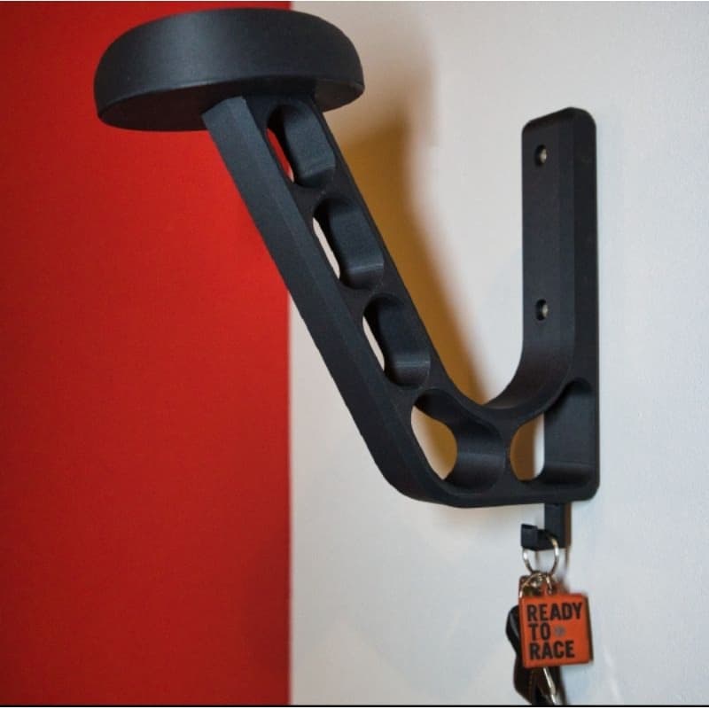 Suporte de Parede para Capacete e Chaves – Fabricado em PLA