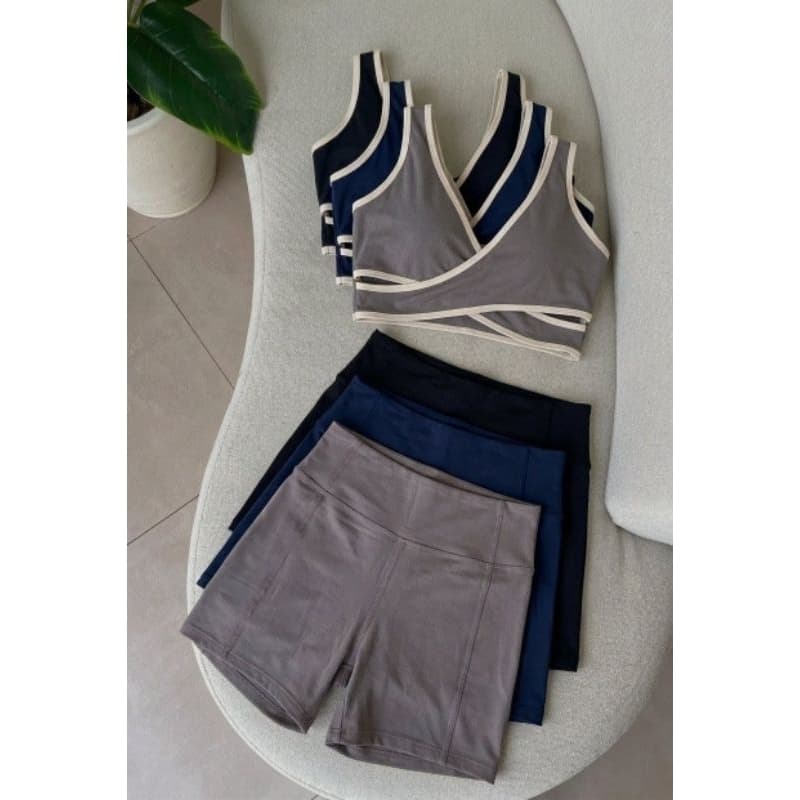 Conjunto Academia Poliamida Premium Alta Compressão Top e Short