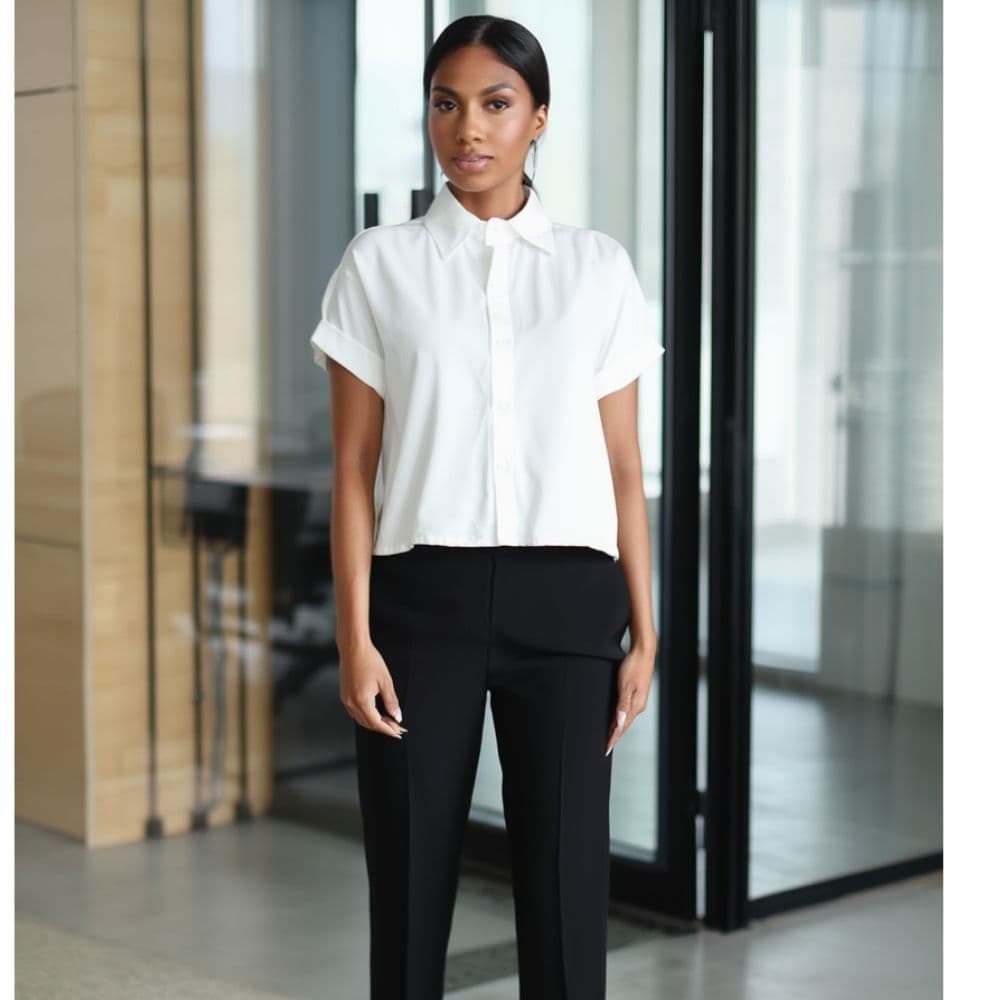 Blusa de Botão Feminina Camisa Social Branca Gola Manga Curta Colarinho Barata Versatil Elegante