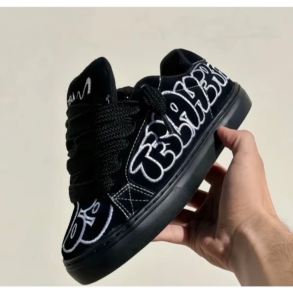 Tênis Streetwear Masculino Feminino Tesla Art Skatista Confortável Tendência 2026 + 2 Cadarços